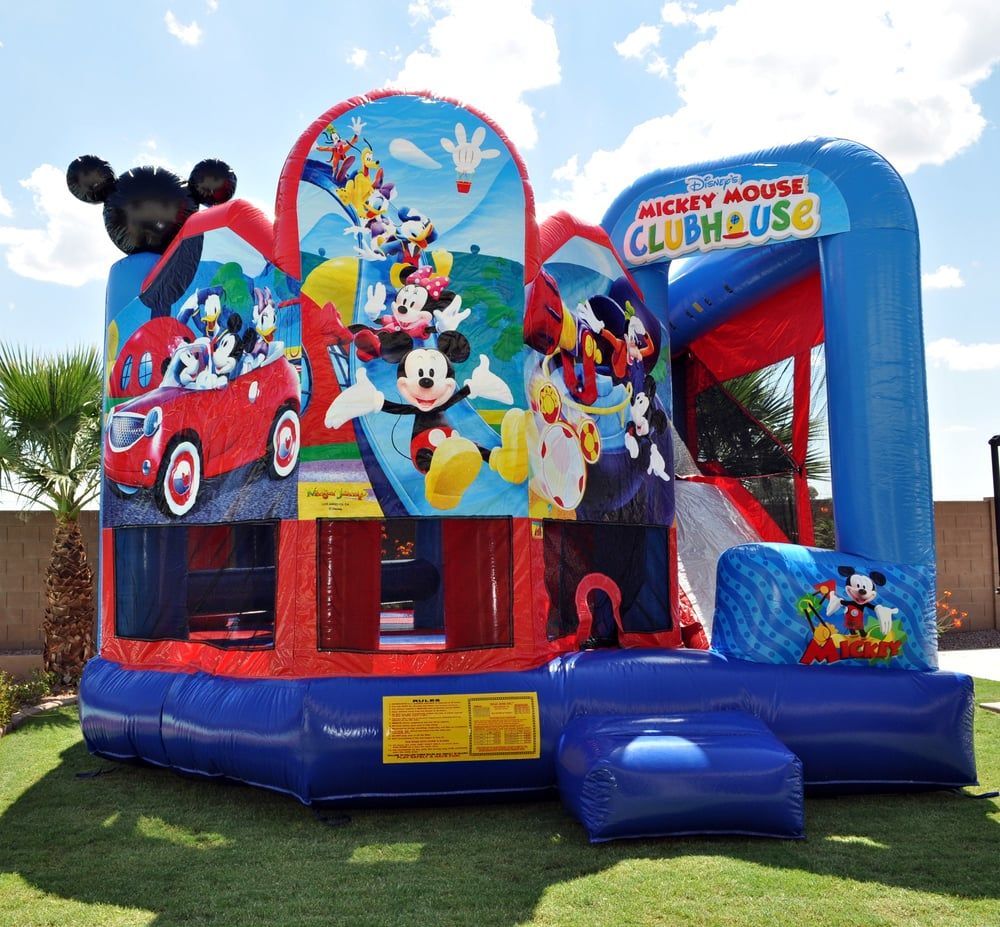Mickey 5 in1 Bounce House Live compressed
